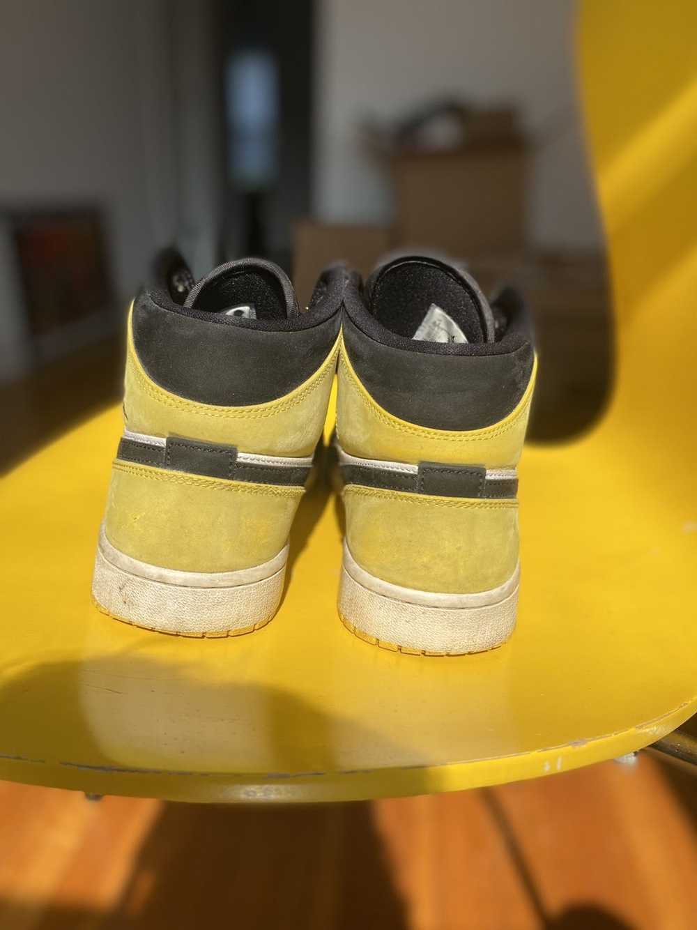Jordan Brand × Nike Jordan 1 - Mid Yellow Toe - image 3