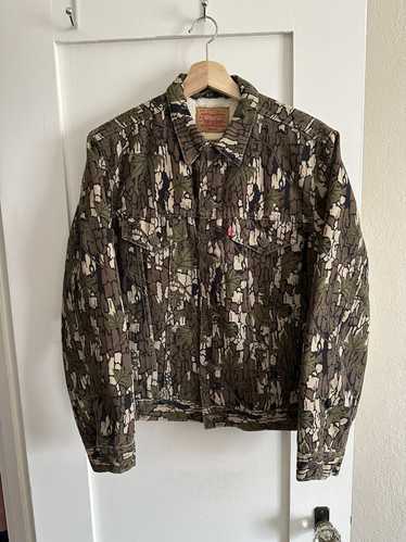 RARE NWT MADE IN USA AUTHENTIC LEVI'S SUPREME CAMO DENIM JACKET IN SIZE M