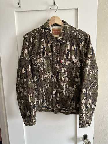 Supreme x Louis Vuitton Jacquard Denim Trucker Jacket 'Camo' — Kick Game