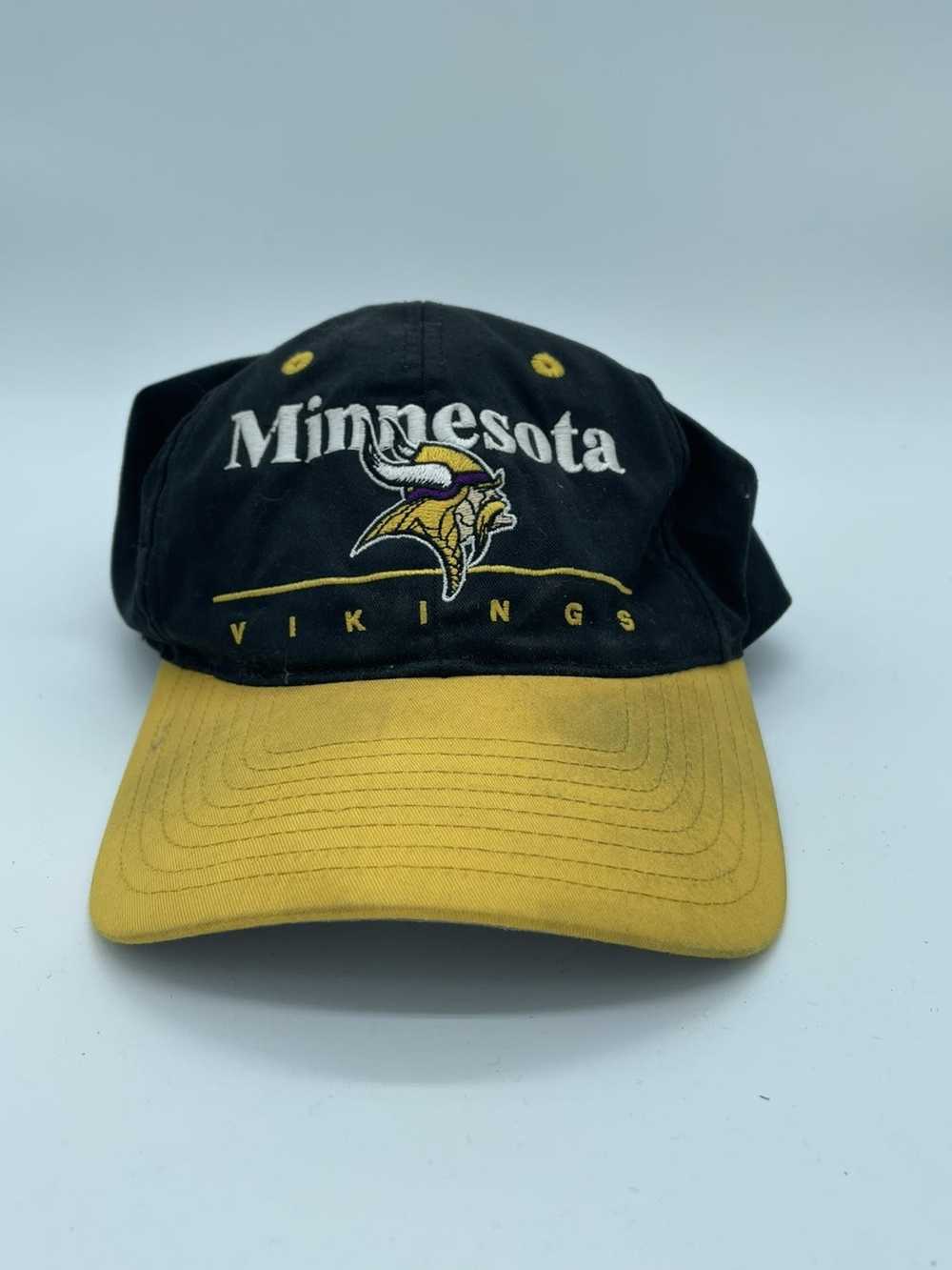 Vintage Vintage 1990s Minnesota Vikings Snapback - image 1