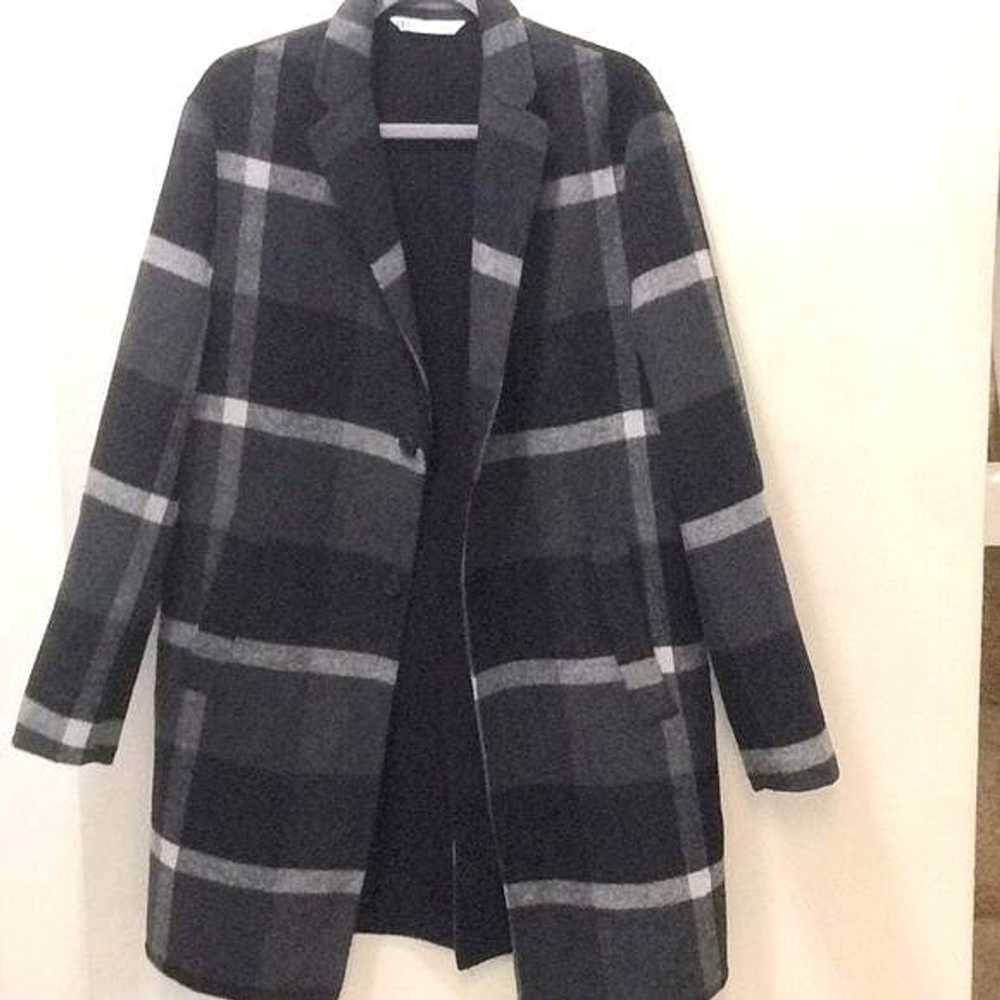 Zara Zara Ladies Coat: black&Gray Size L 58% Poly… - image 2