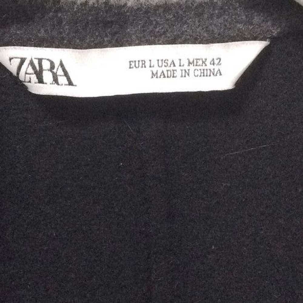 Zara Zara Ladies Coat: black&Gray Size L 58% Poly… - image 4