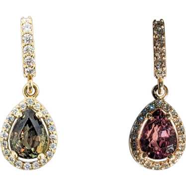 Stunning Alexandrite & Diamond Yellow Gold Pendant - image 1