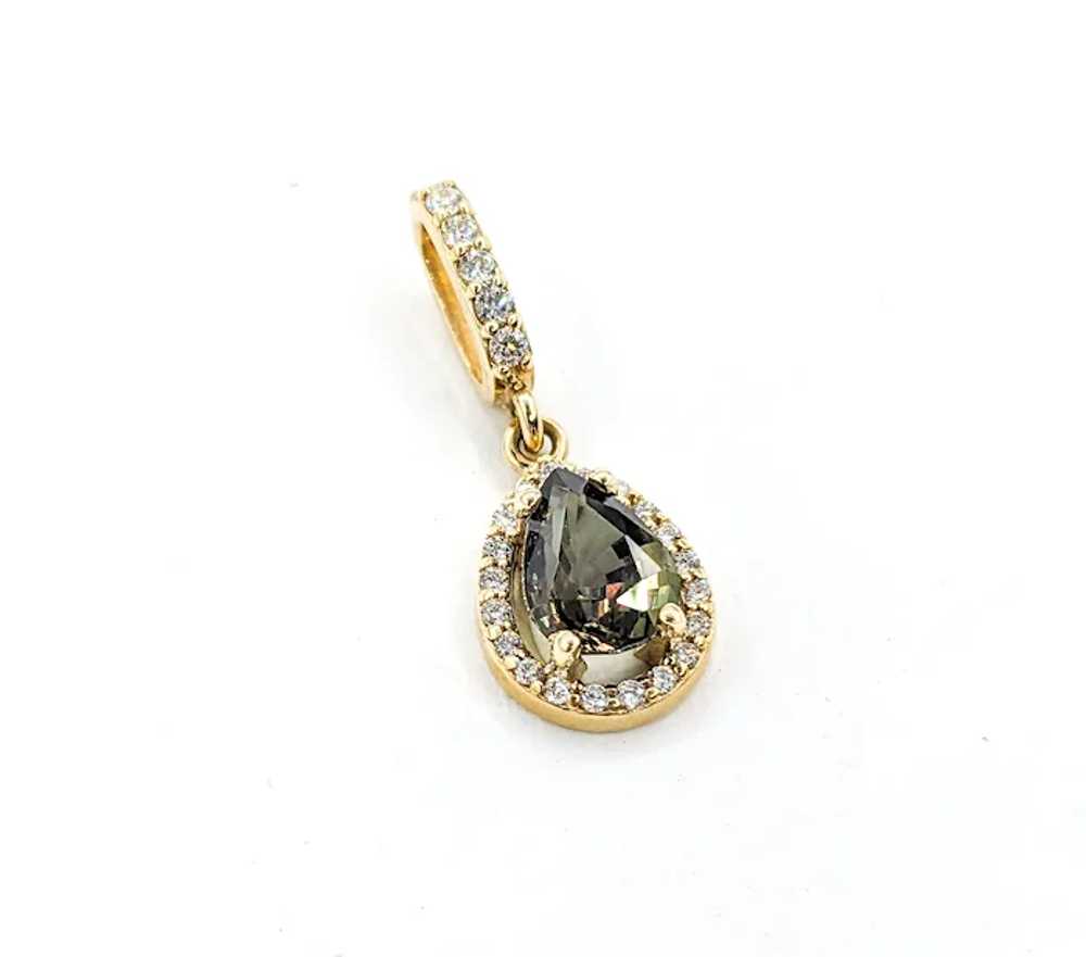 Stunning Alexandrite & Diamond Yellow Gold Pendant - image 6