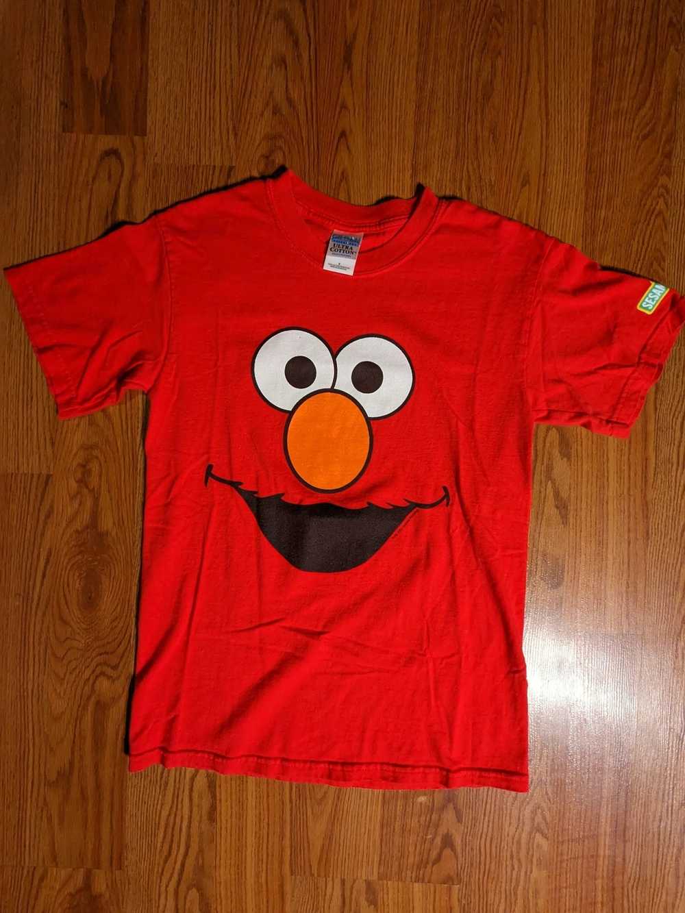 Gildan Sesame Street Elmo Face T-Shirt - image 1