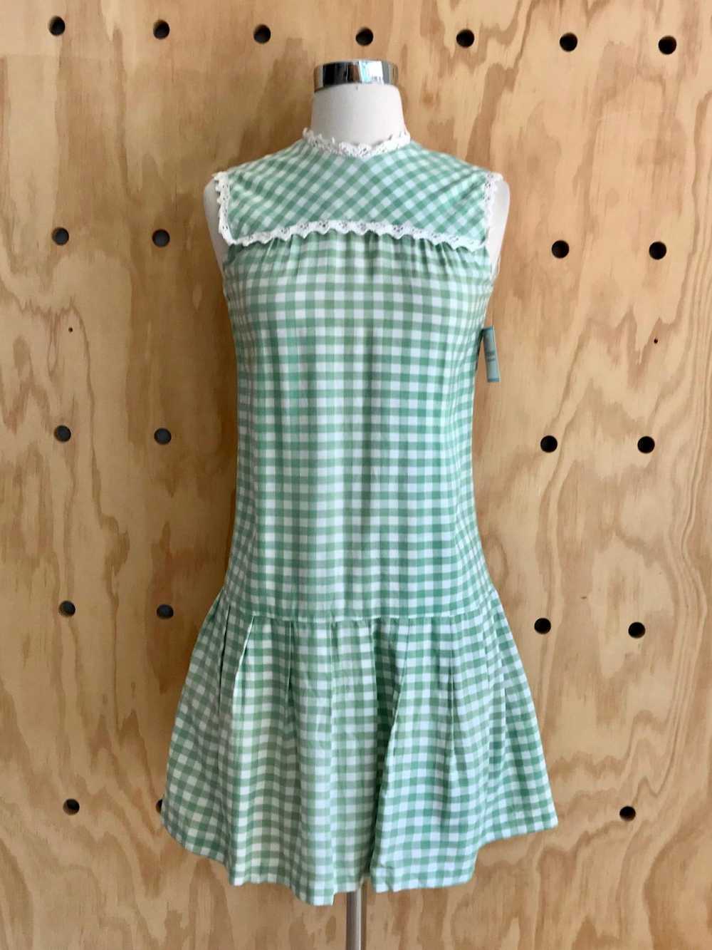1960s Green Gingham Shift (XS/S) - image 3