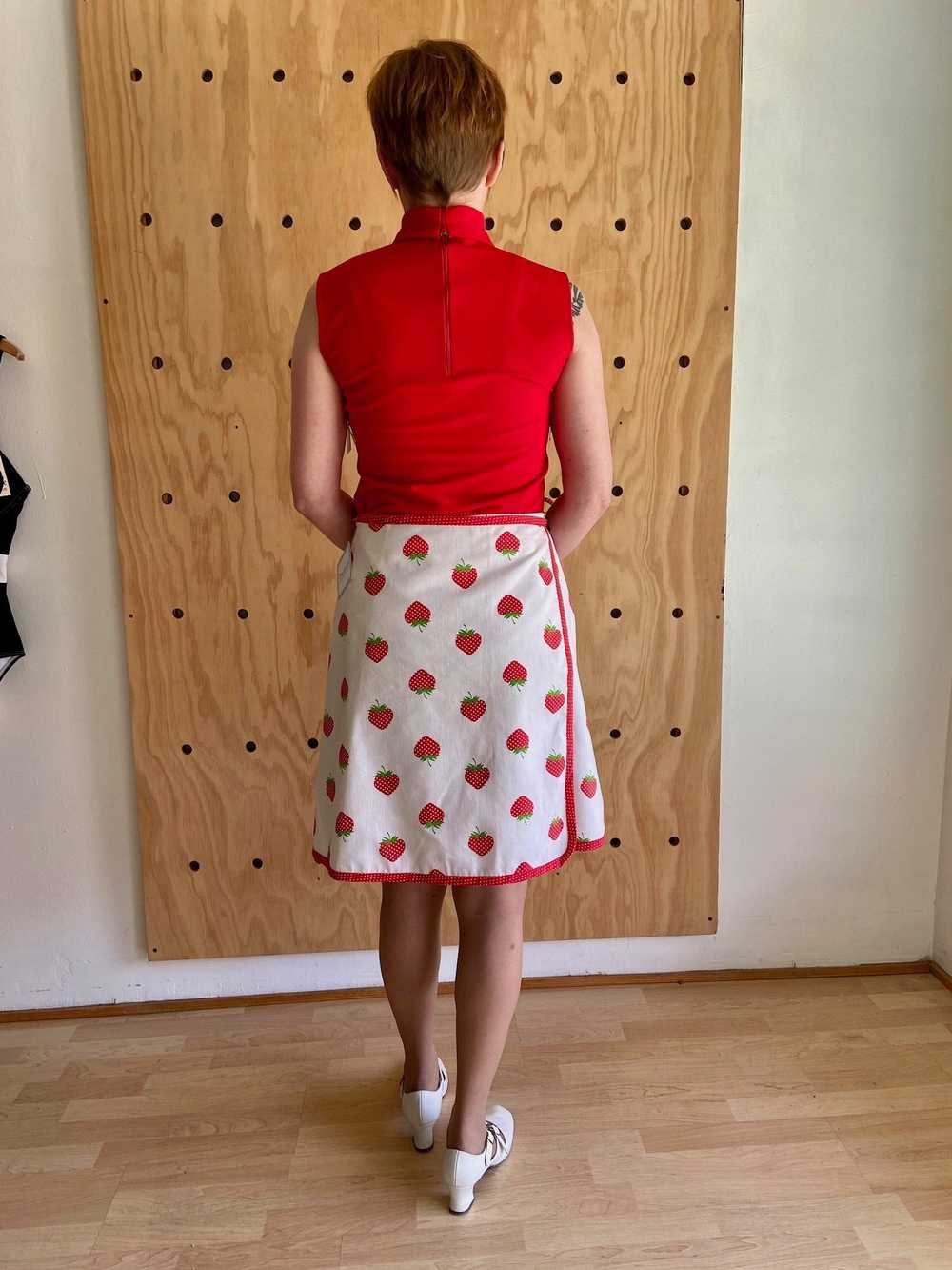 Strawberry Print Wrap Skirt (M) - image 4