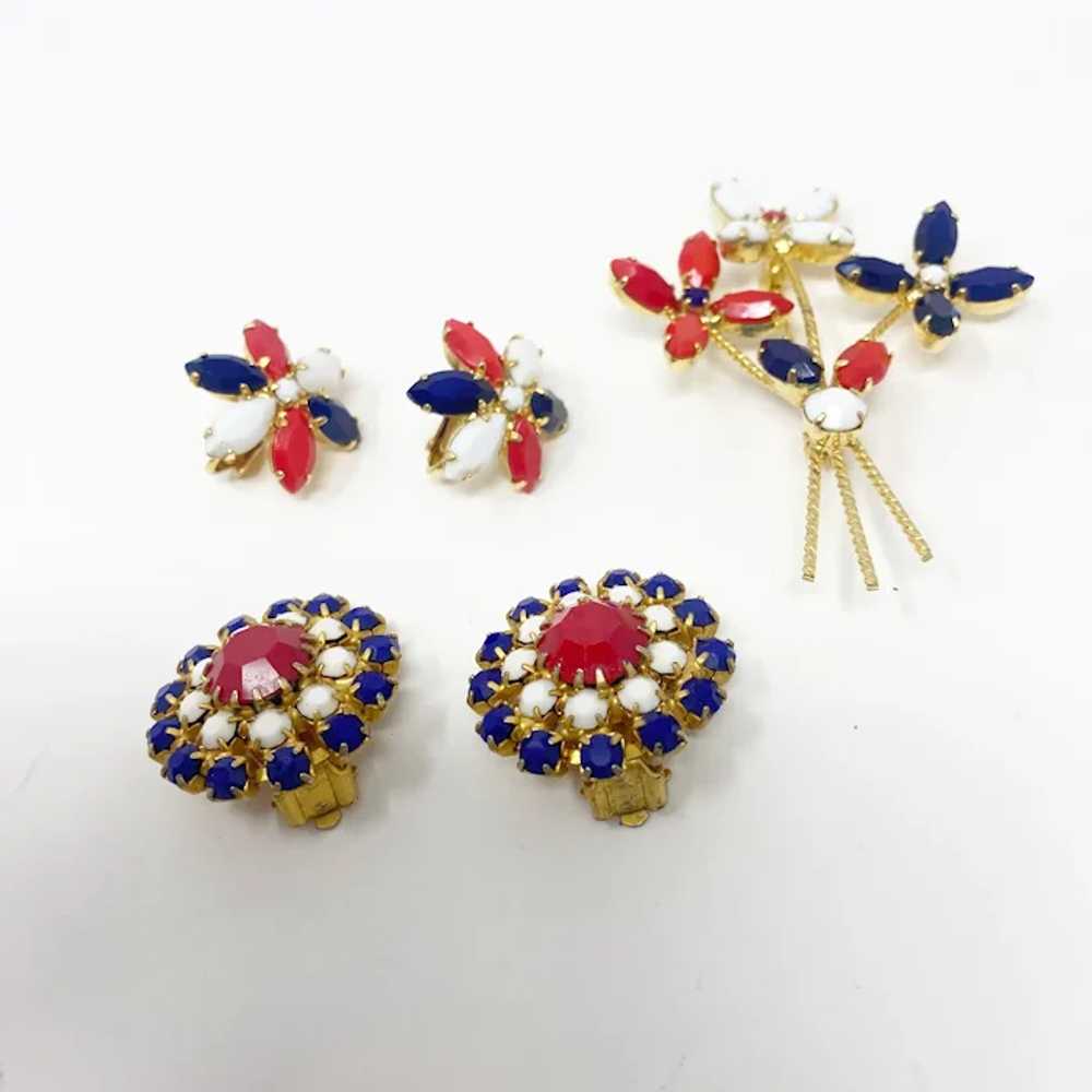 740 vintage Patriotic Unsigned Earrings and Brooc… - image 2