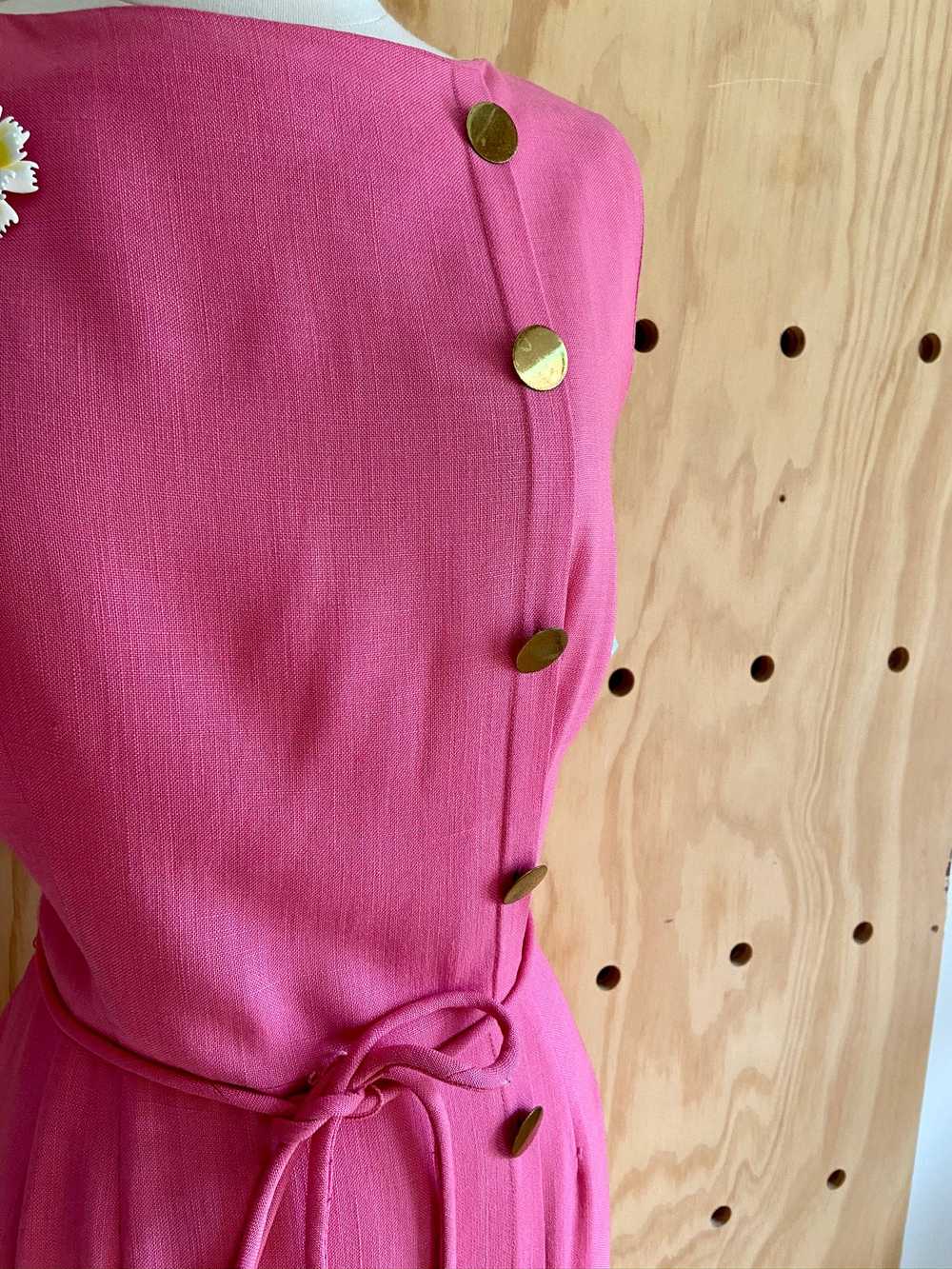 1960s Pink Linen Dress (M) - image 5