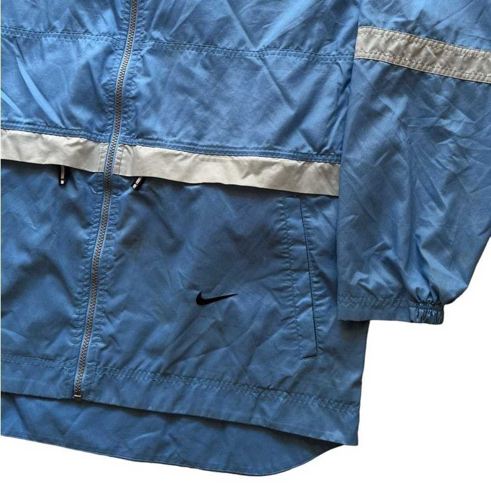 Nike VINTAGE NIKE SWOOSH BLUE & GREY WINDBREAKER … - image 3