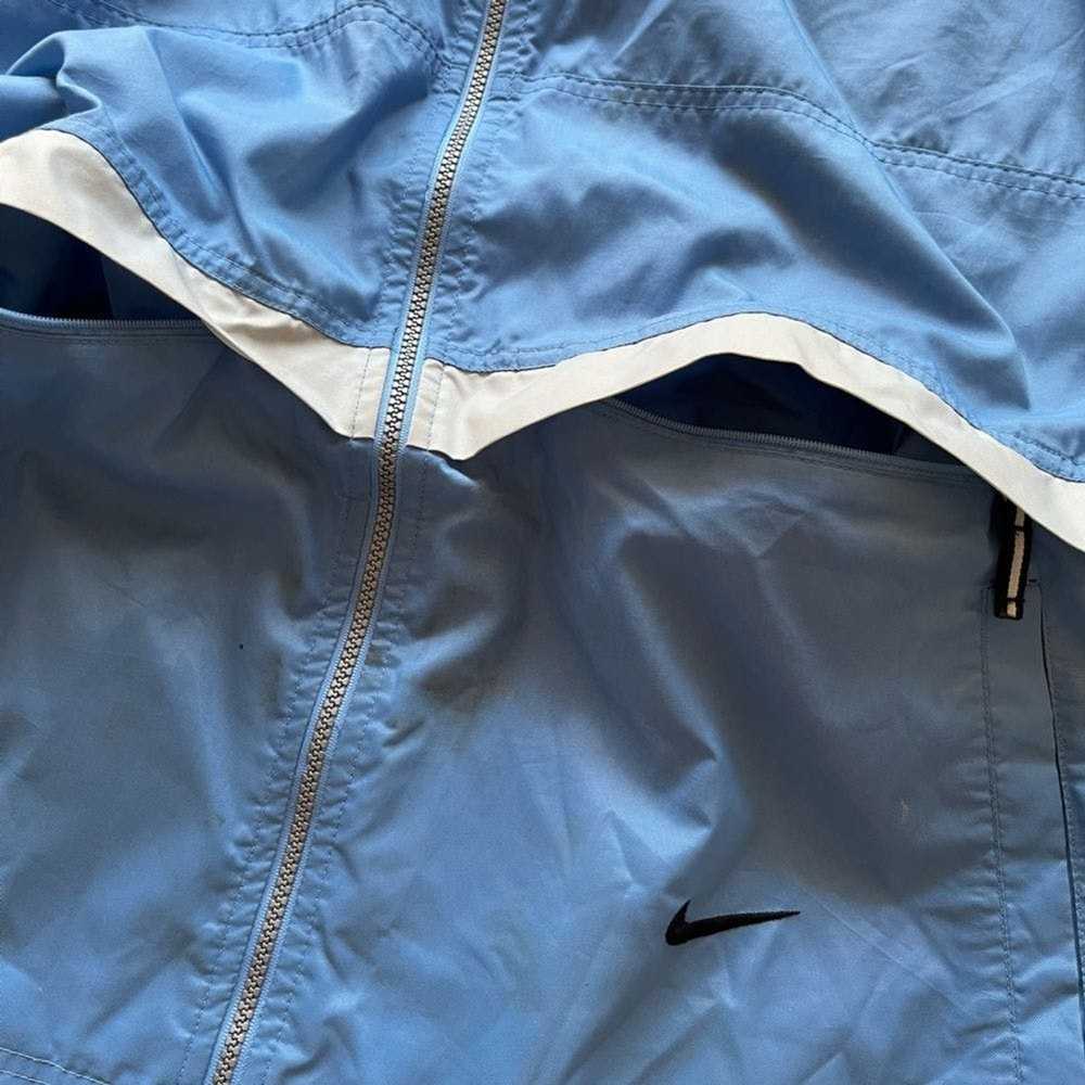 Nike VINTAGE NIKE SWOOSH BLUE & GREY WINDBREAKER … - image 5