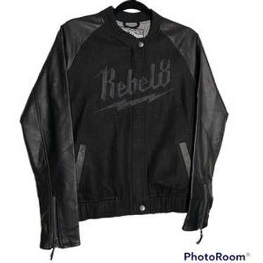 Rebel8 rebel eight middle - Gem