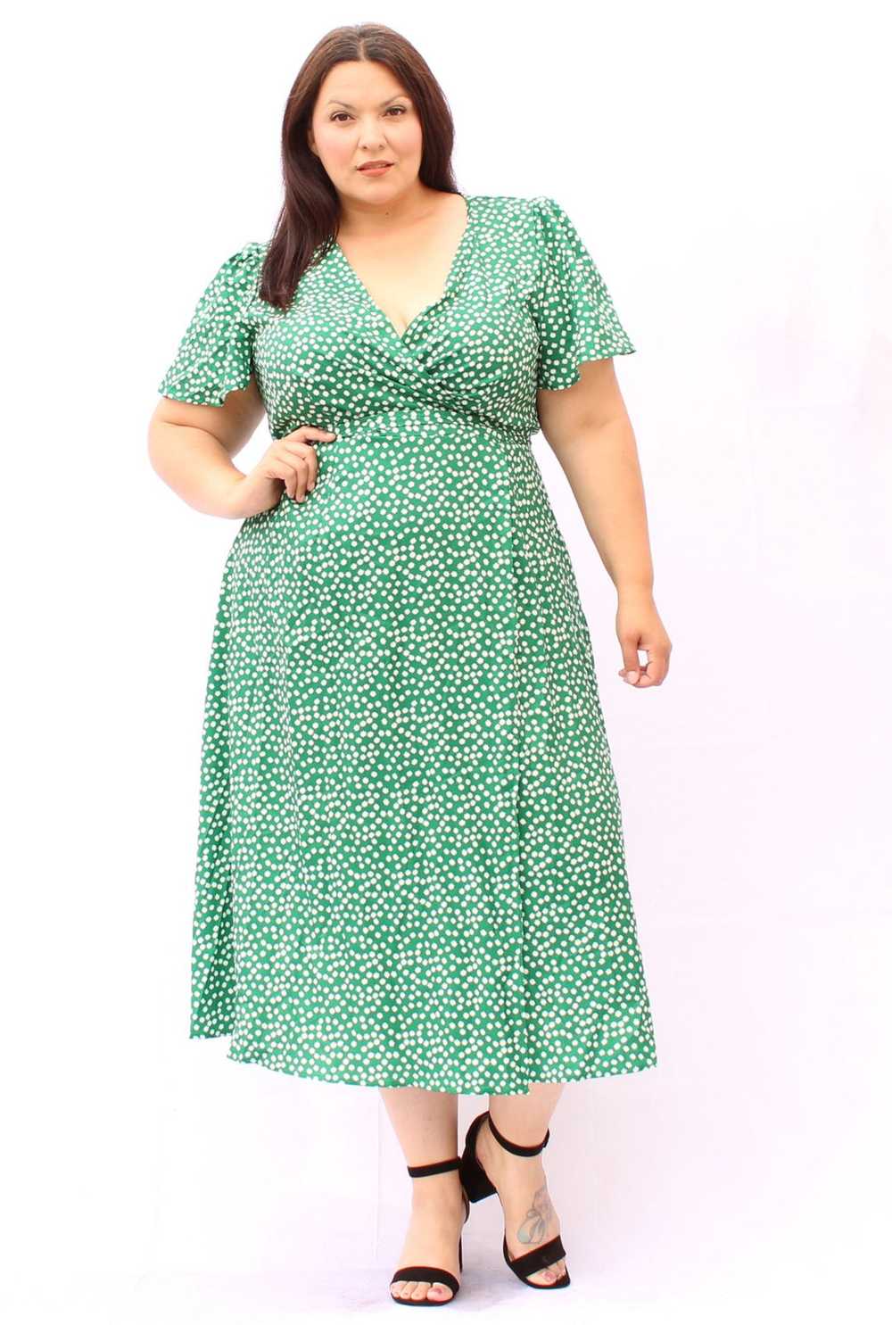 Bloomchic Green Midi Flower Wrap Dress 18, 20, 22 - image 1