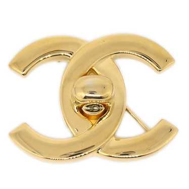 Chanel Gold Tone Plated Turn Lock Big Key Chain 1996