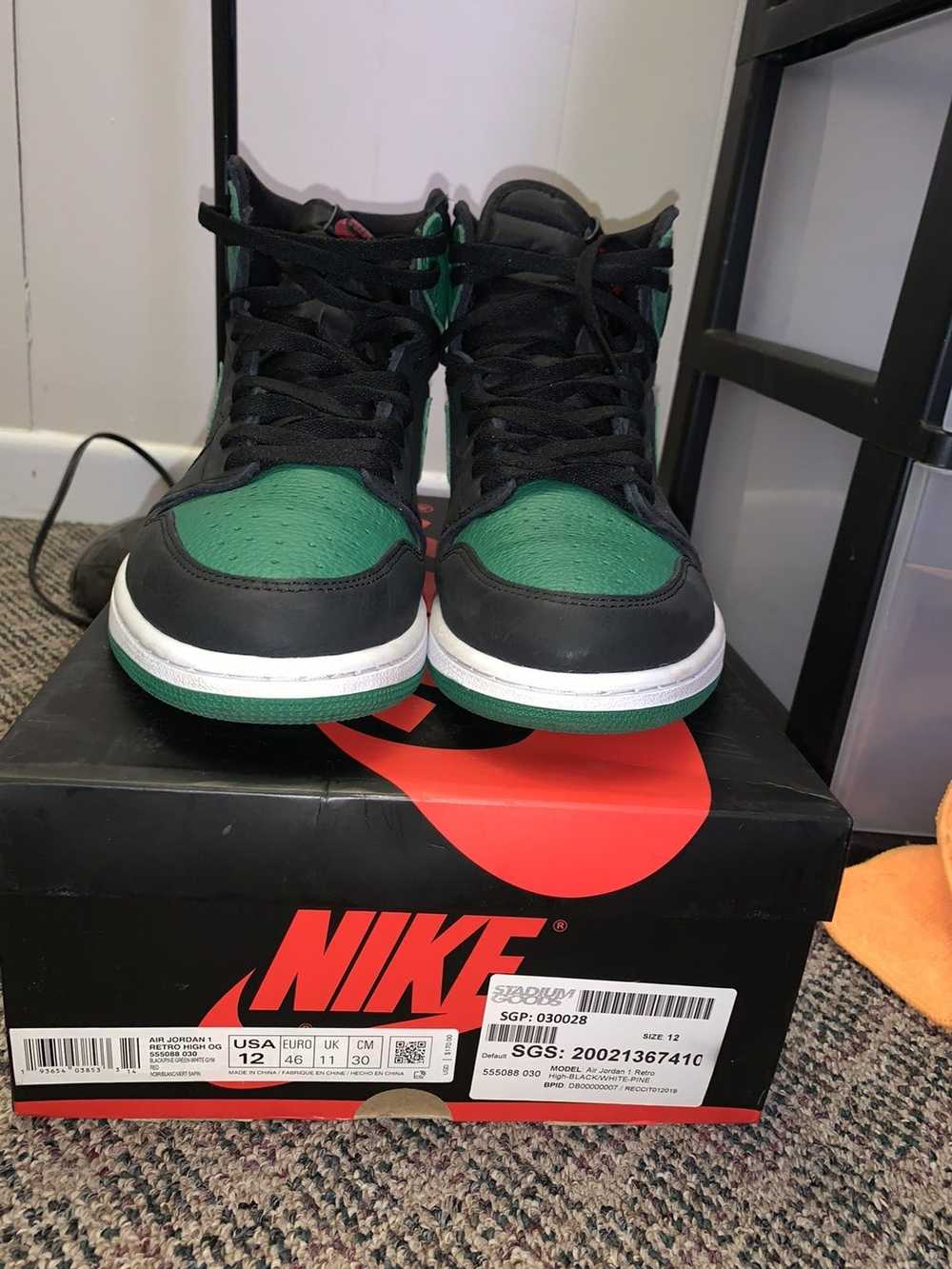 Nike Jordan 1 Retro High OG Pine Green - image 1