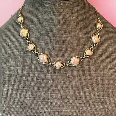 Vintage Vintage iridescent milk glass necklace