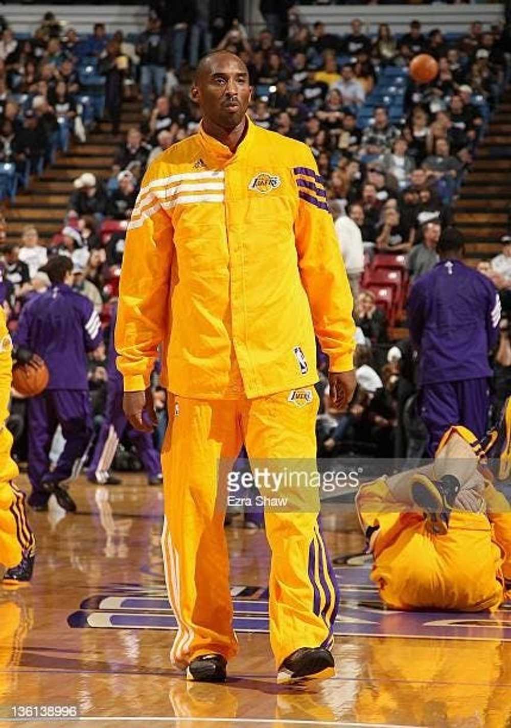 Adidas Los Angeles Lakers Warm Up - image 3
