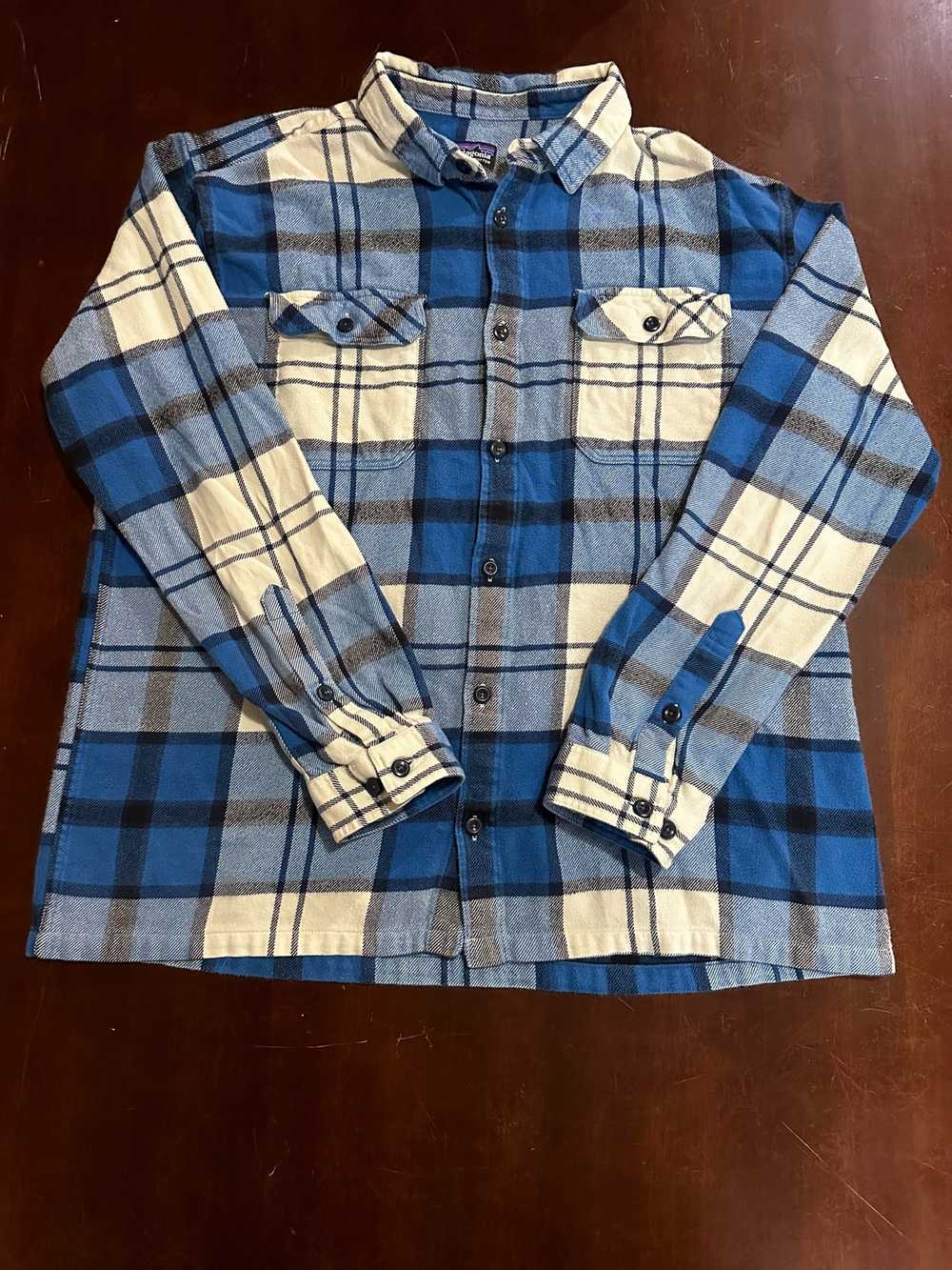 Patagonia Patagonia blue button up flannel xl - image 1