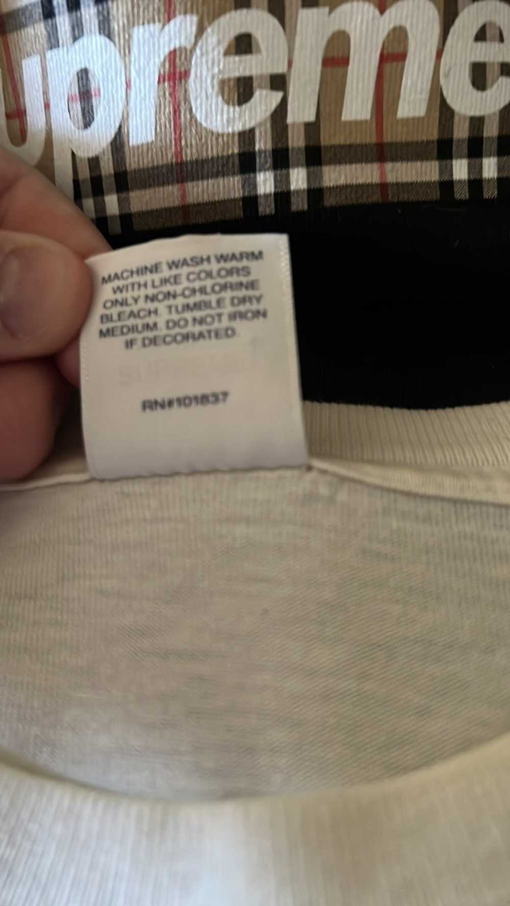 Supreme Burberry box logo size m - image 4