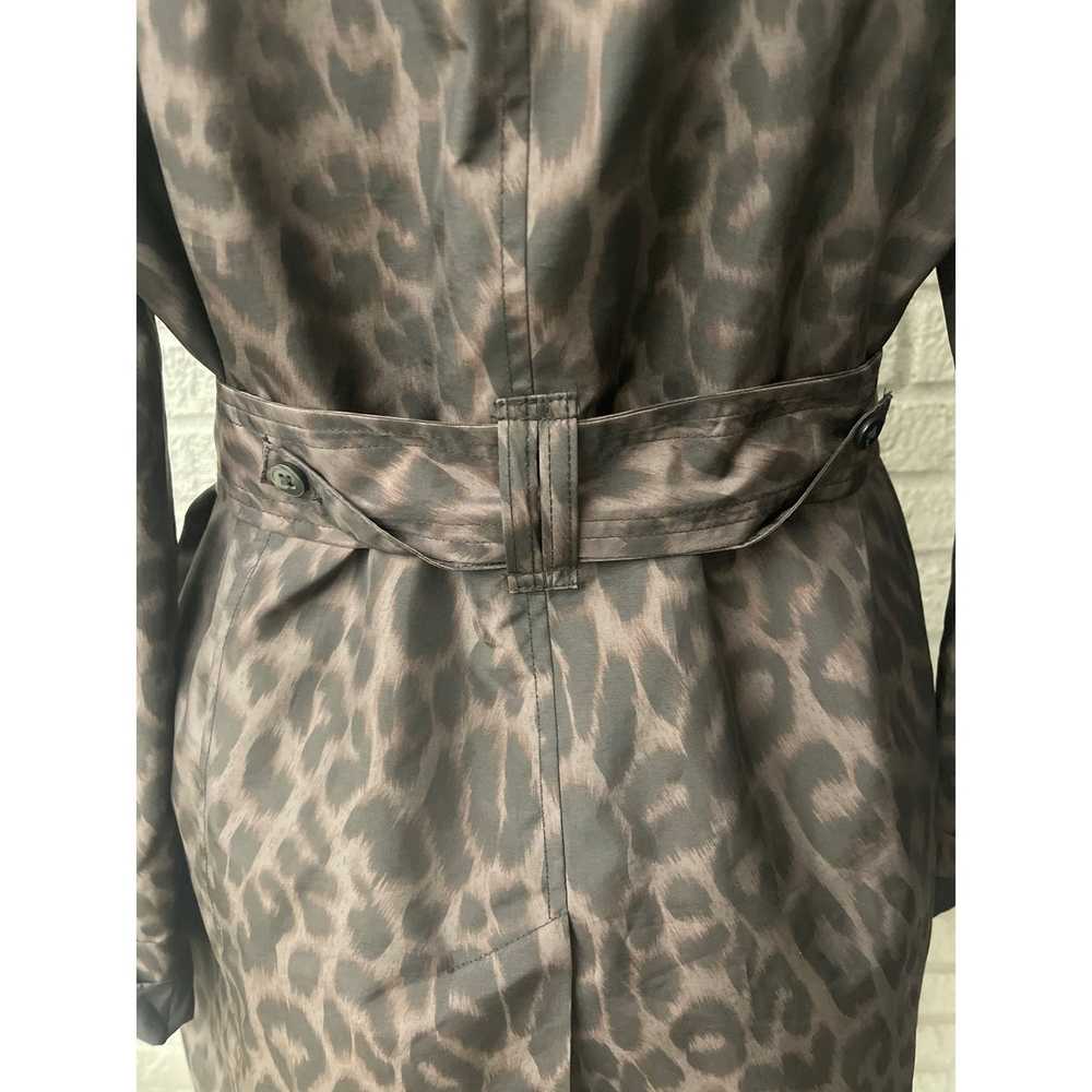 London Fog London Fog Leopard Print Raincoat with… - image 10