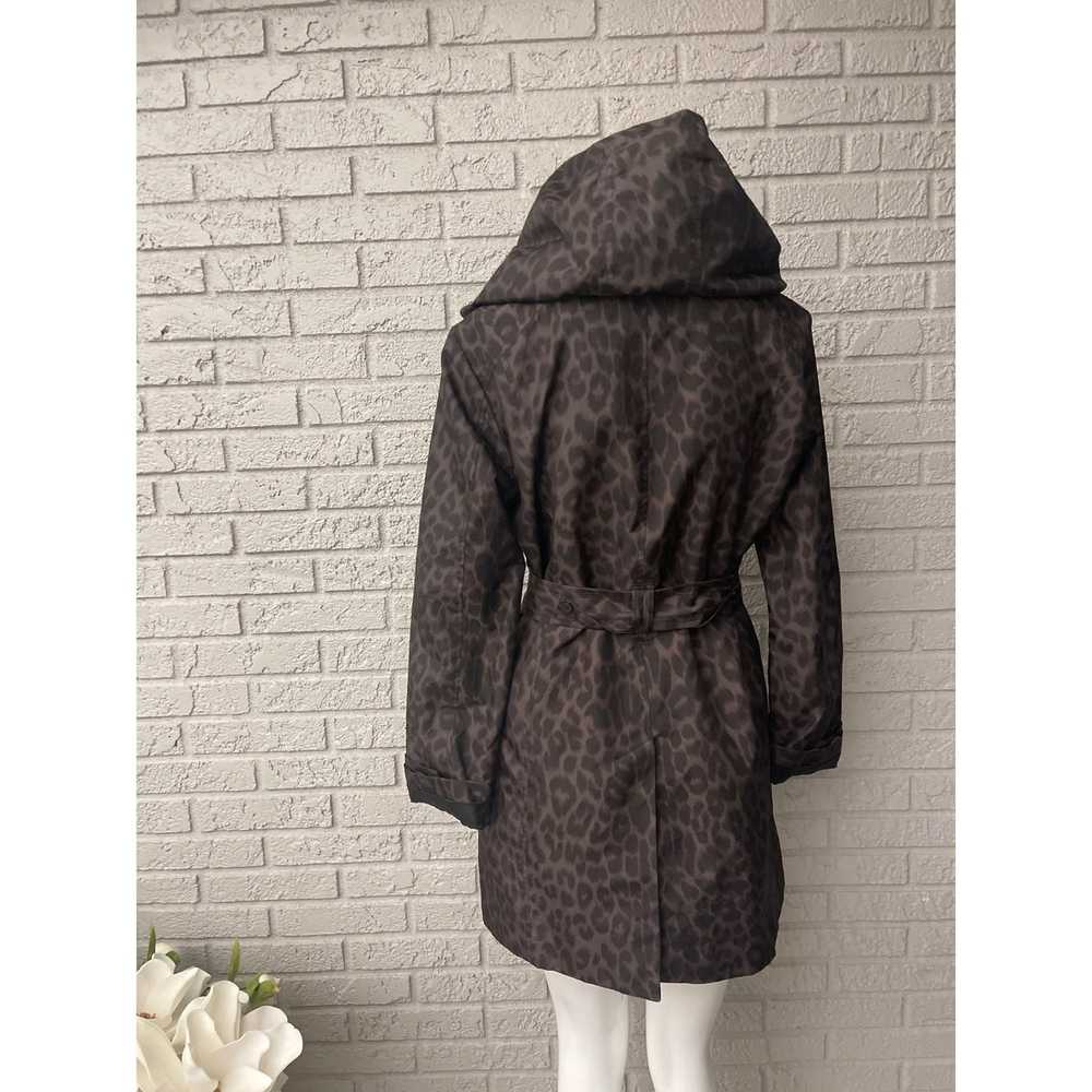 London Fog London Fog Leopard Print Raincoat with… - image 3