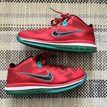 Nike LeBron 9 Regal Pink - Size 12 Men