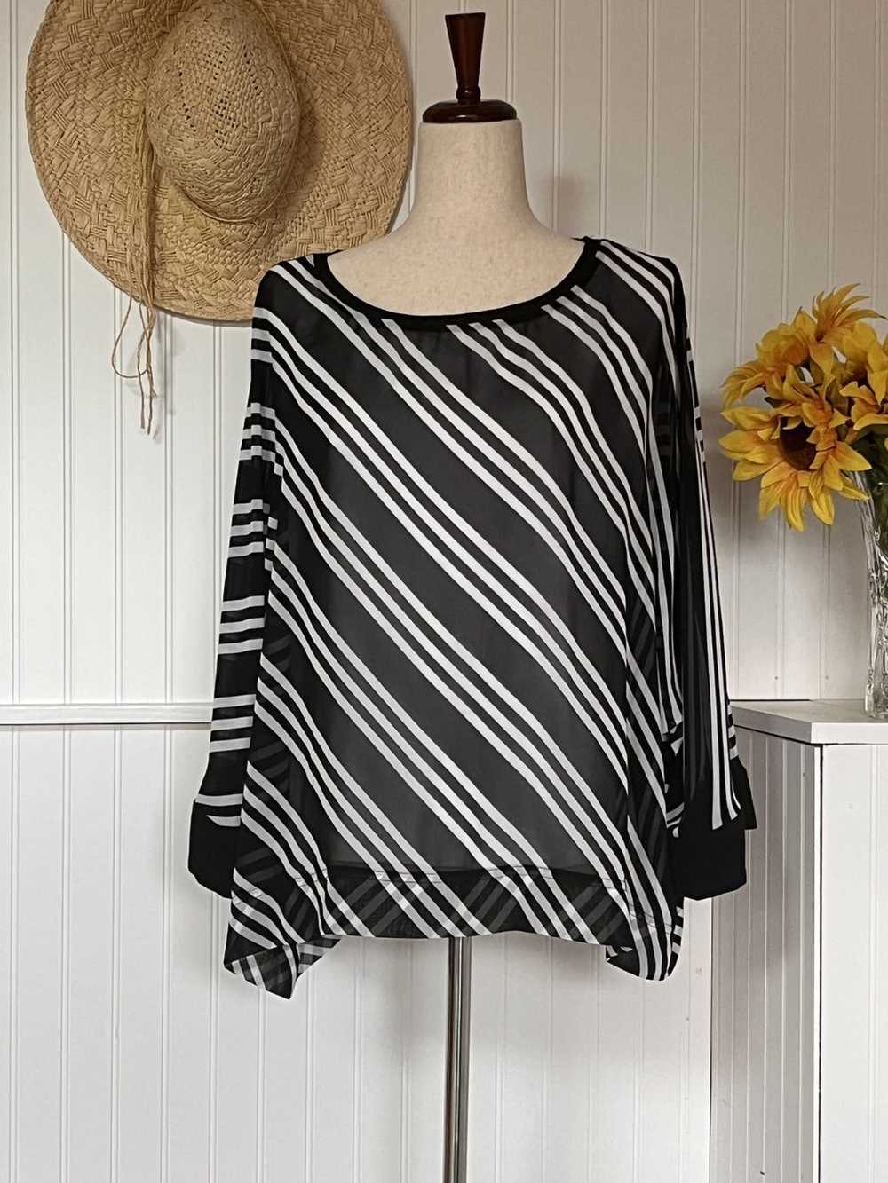 Worthington Worthington Black & White Striped Blo… - image 1