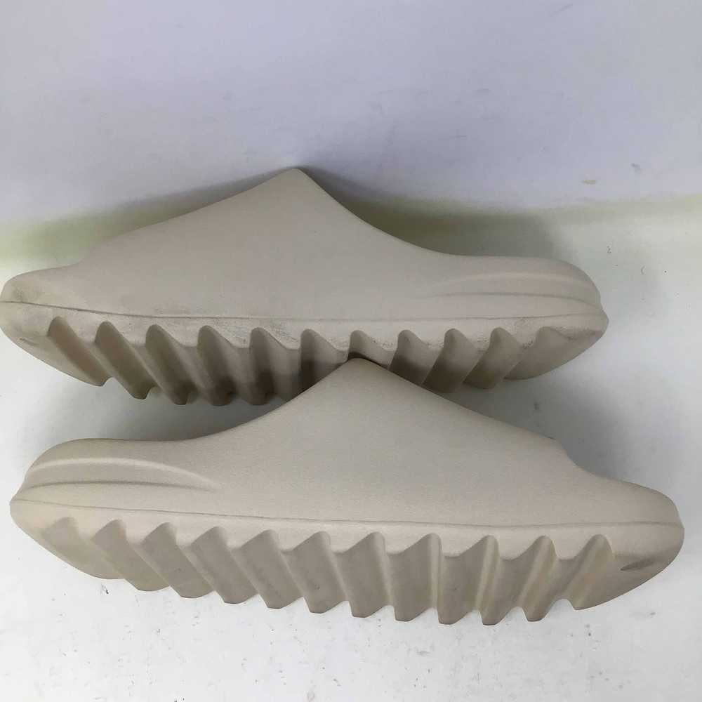 Adidas Yeezy Slides Bone 2022 - image 2