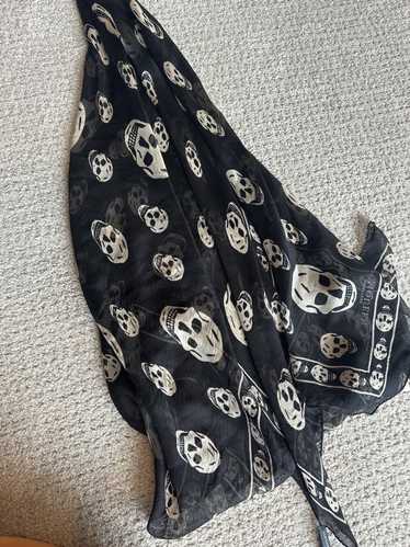 Alexander McQueen Classic skull scarf