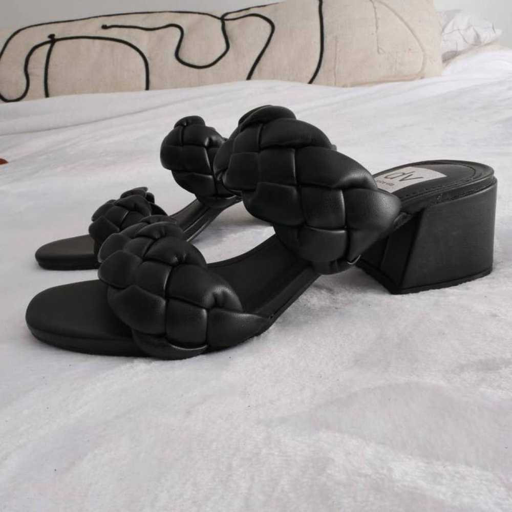 Dolce Vita Vegan leather sandal - image 5