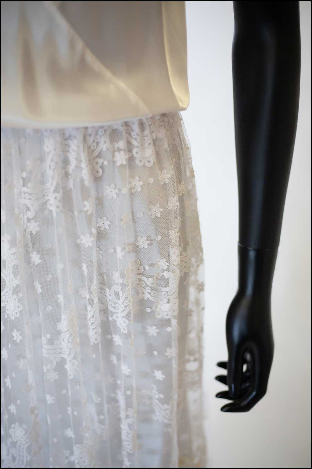 Vintage 1910s Edwardian White Lace Bridal Skirt - image 10