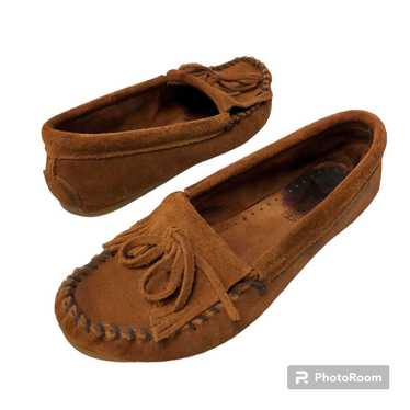 Minnetonka Minnetonka Moccasin 402 SUEDE Kilty Lo… - image 1