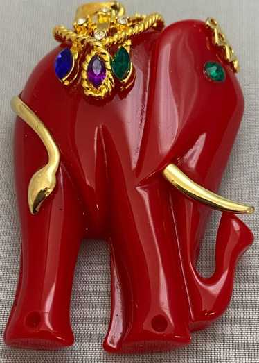 1980's  * ACRYLIC *  Pendant * JEWELED ELEPHANT * 