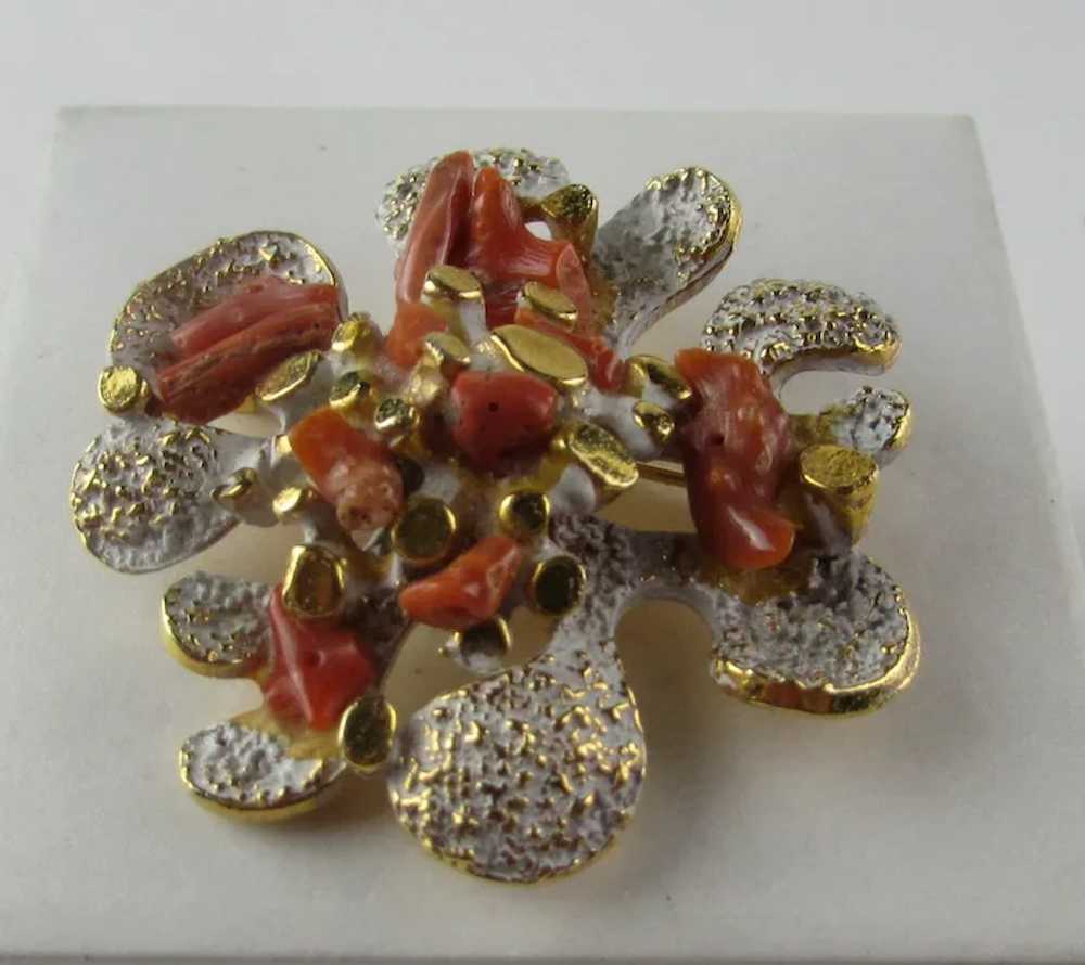 Vintage Zentall Red Coral Pin With White and Gold… - image 4