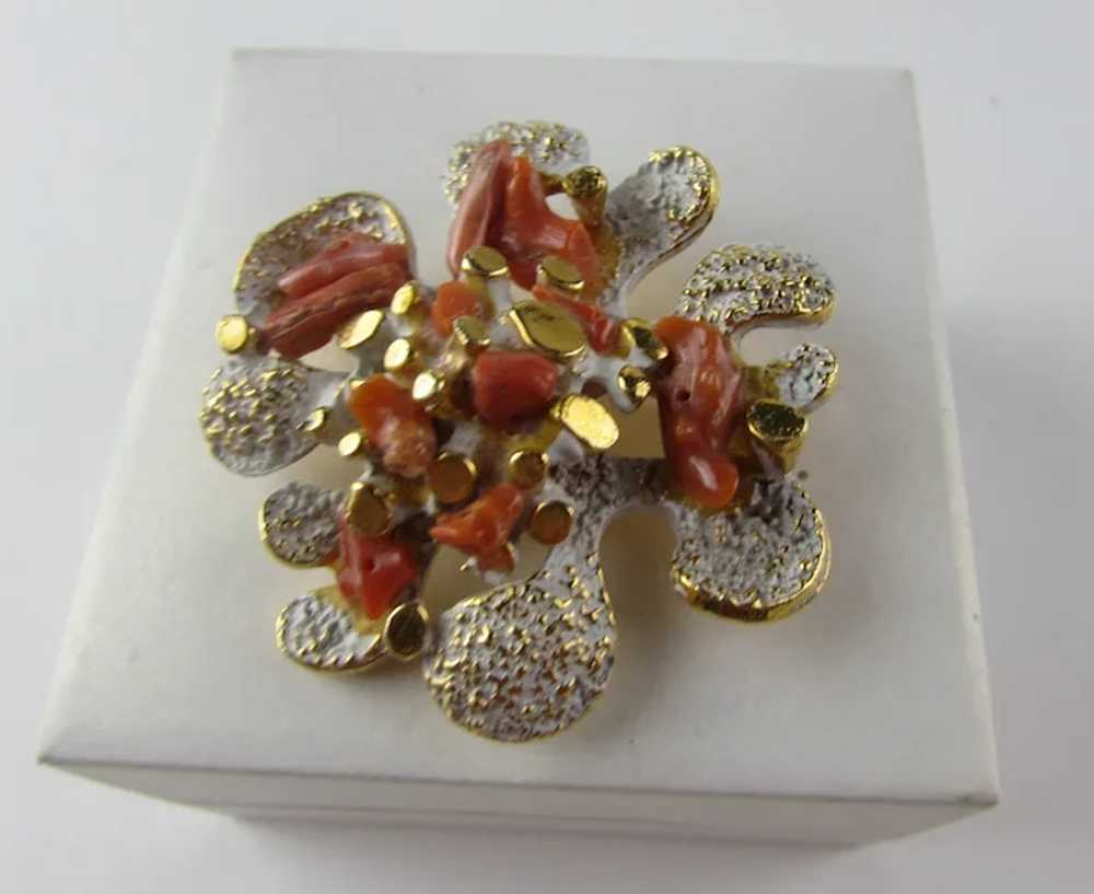 Vintage Zentall Red Coral Pin With White and Gold… - image 5
