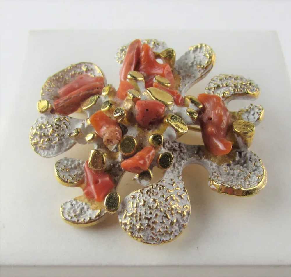 Vintage Zentall Red Coral Pin With White and Gold… - image 6
