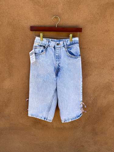 Light Wash Denim 80's Shorts with Ribbons and Conc