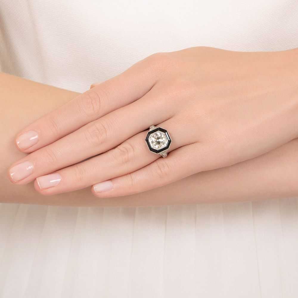 Art Deco-Style 2.04 Carat Diamond and Onyx Ring -… - image 4