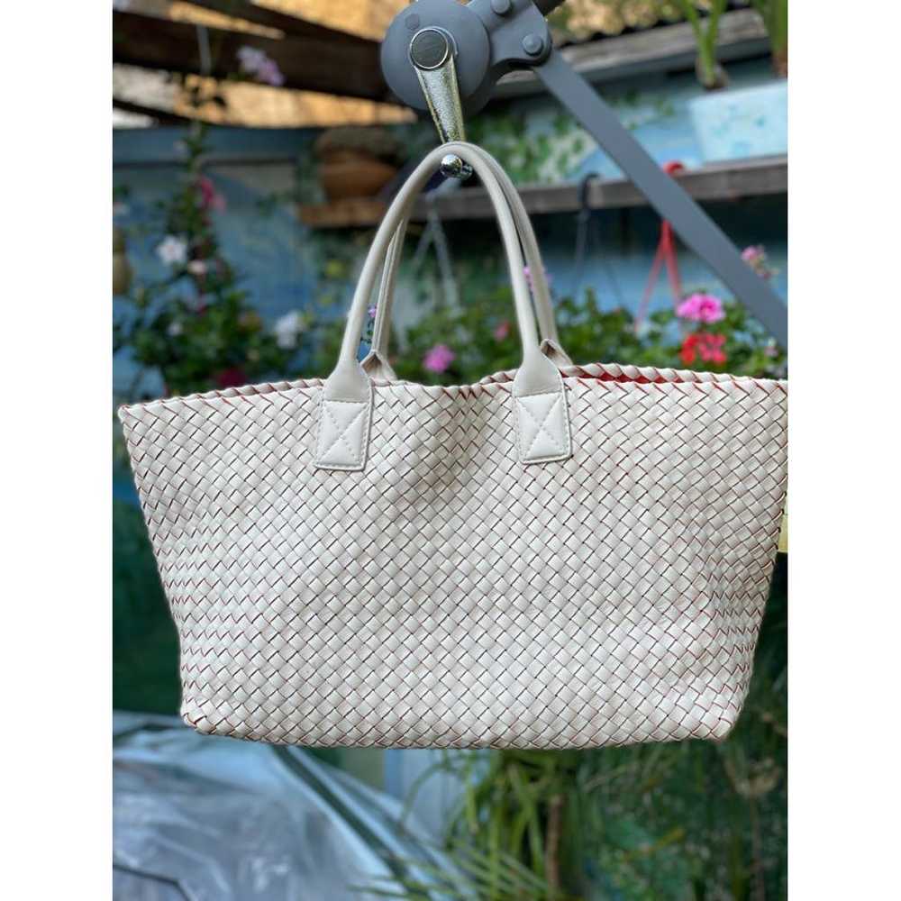 Bottega Veneta Cabat leather tote - image 2