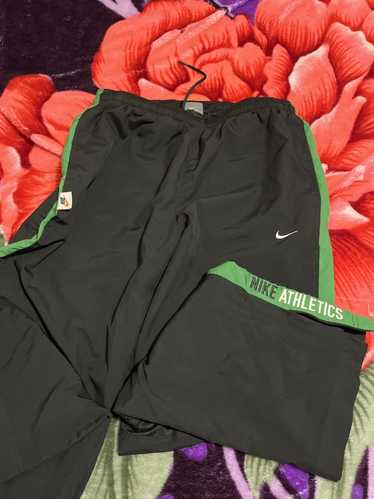 Nike Vintage White Tag 90's Green Track Jogging Windbreaker Pants –  thefuzzyfelt