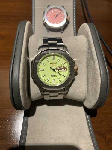 Seiko Seiko Mod Nautilus Seikonaut Pink 1 watch