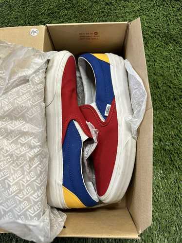 Vans Vans Classic Slip-On Yacht Club Red/Blue size