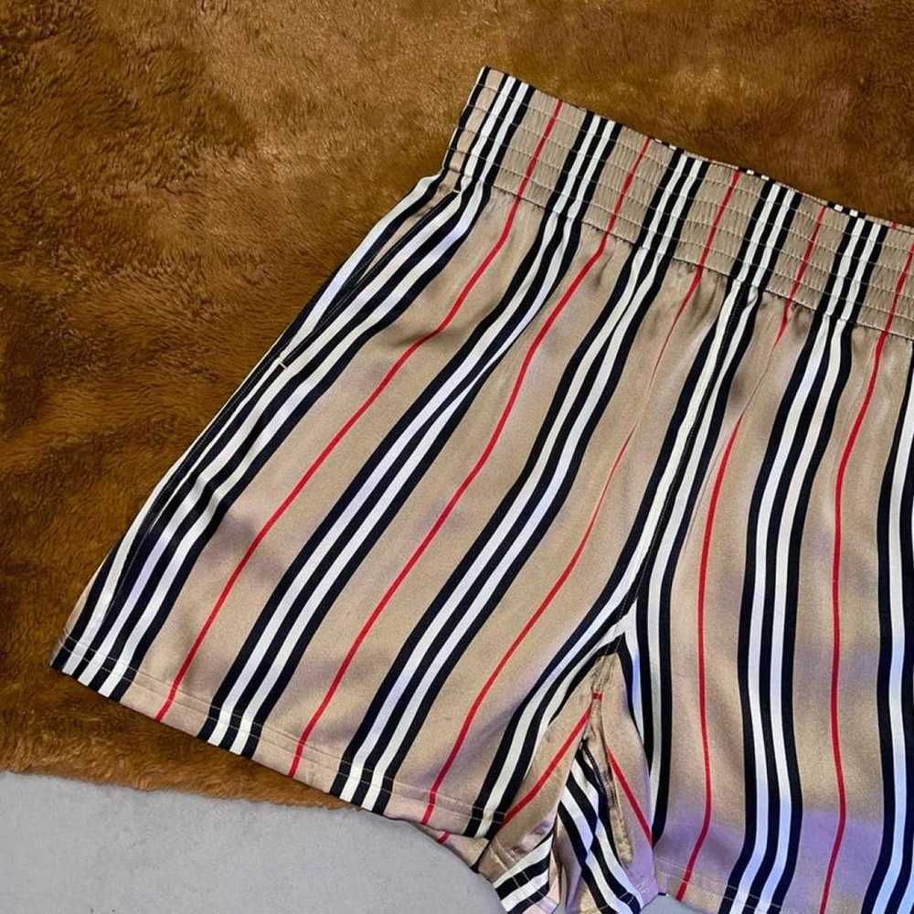 Burberry Silk shorts - image 12