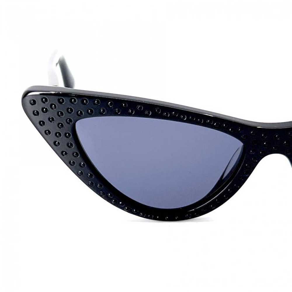 Guess Sunglasses - image 6