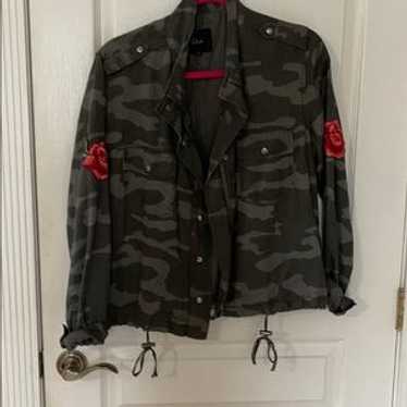 Rails Jacket Camo With Rose Appliqu Size Medium - image 1