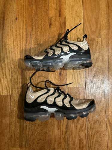 Nike Nike air Vapormax plus tan/black