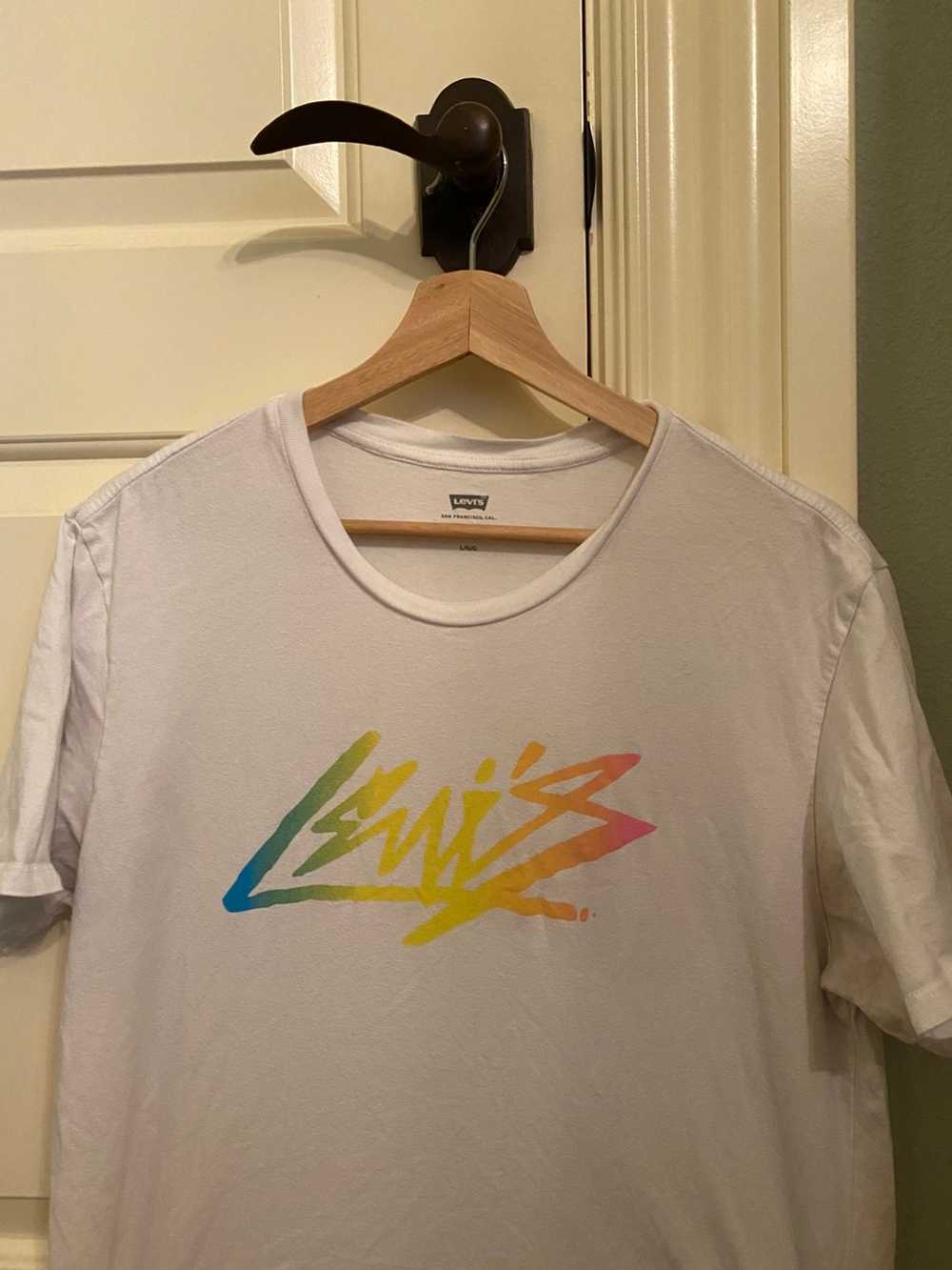 Levi's Levi’s rainbow logo t-shirt - image 1