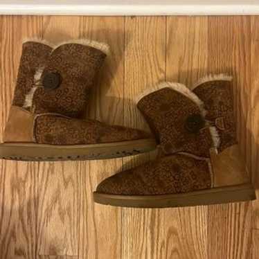 Ugg Boot With Button Side - image 1