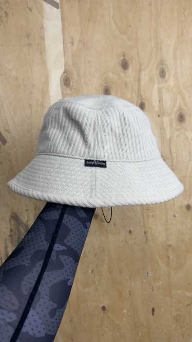 ハット VALENTINO IVORY FELT BUCKET HAT Valentino Garavani Ivory Felt Bucket Hat | italist