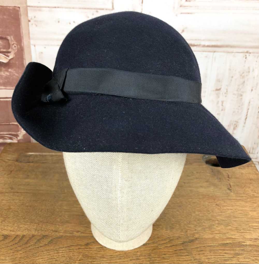 Classic Original 1930s Vintage Navy Blue Felt Hat - image 6